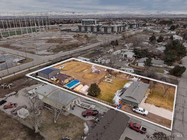 0.93 Acres of Commercial Land for Sale in Meridian, Idaho