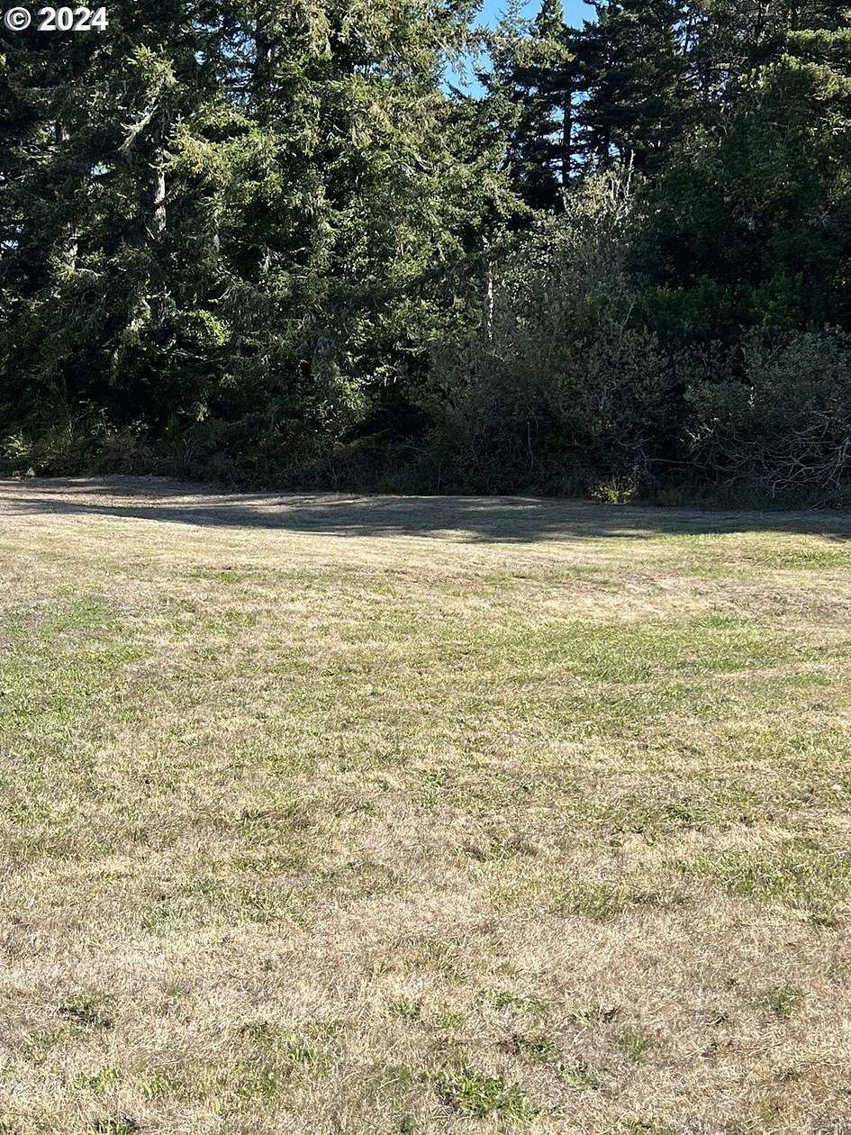 0.24 Acres of Residential Land for Sale in Coos Bay, Oregon