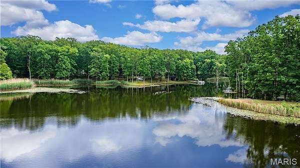 80 Acres of Land with Home for Sale in Beecher City, Illinois