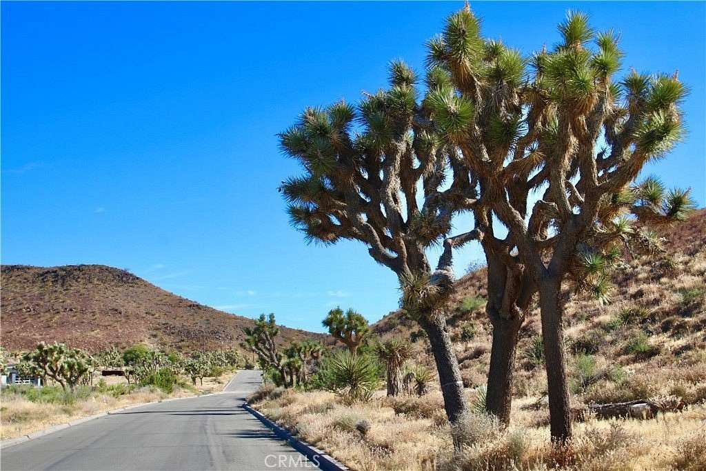 2.5 Acres of Residential Land for Sale in Yucca Valley, California