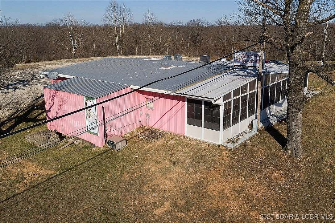 3.4 Acres of Improved Commercial Land for Sale in Sunrise Beach, Missouri