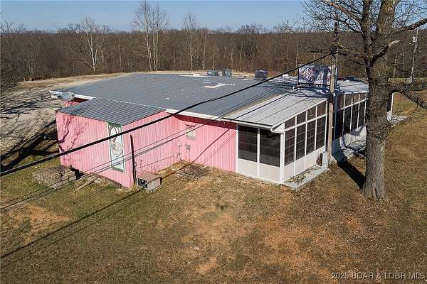 3.4 Acres of Improved Commercial Land for Sale in Sunrise Beach, Missouri