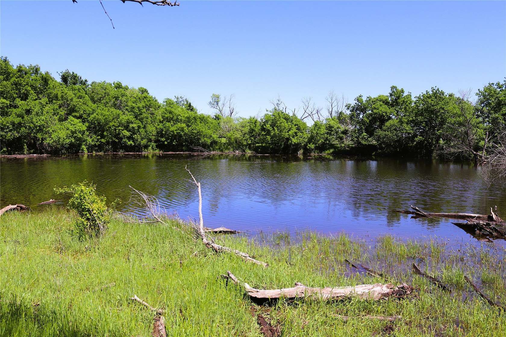 40 Acres of Land for Sale in Henrietta, Texas