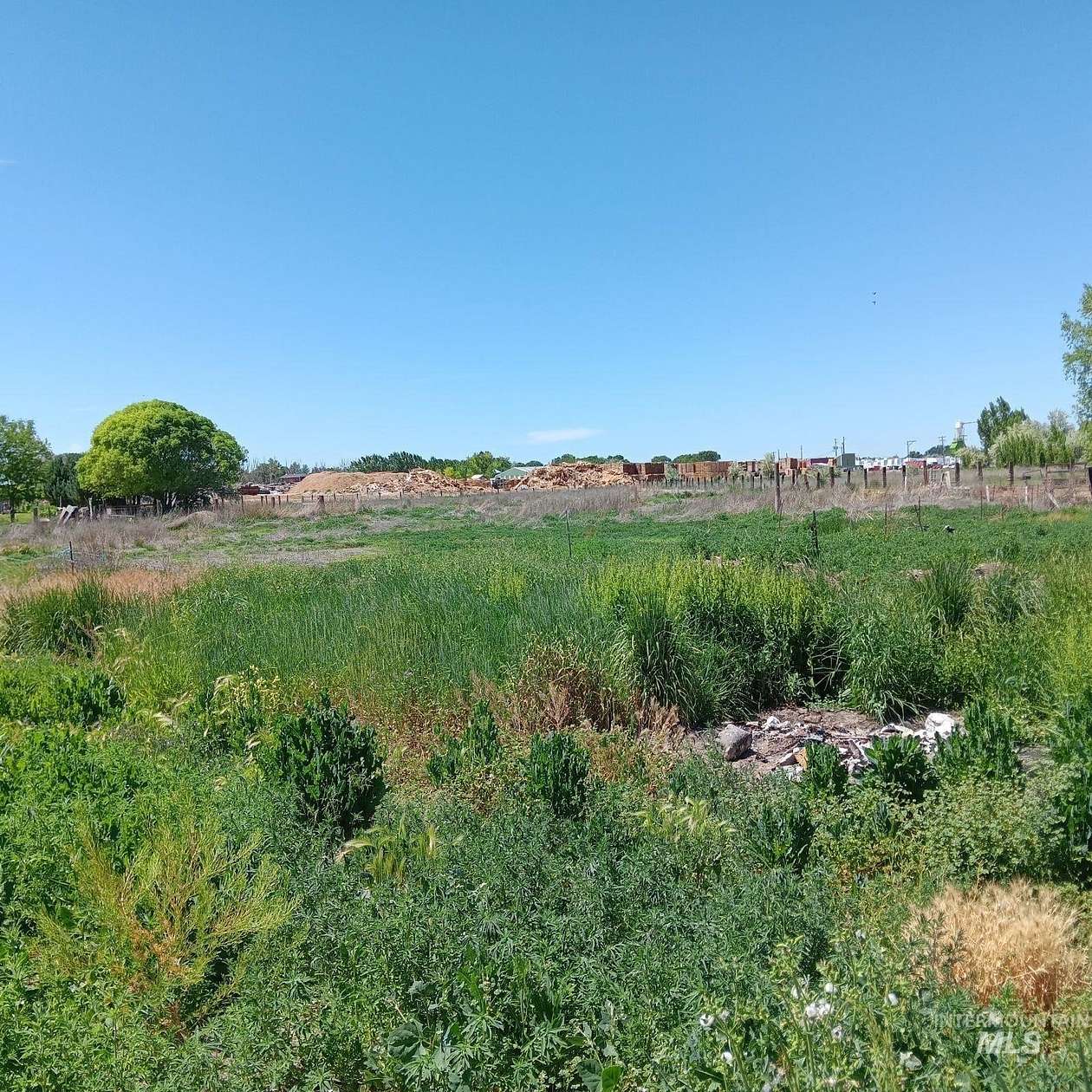 3 Acres of Land for Sale in Homedale, Idaho