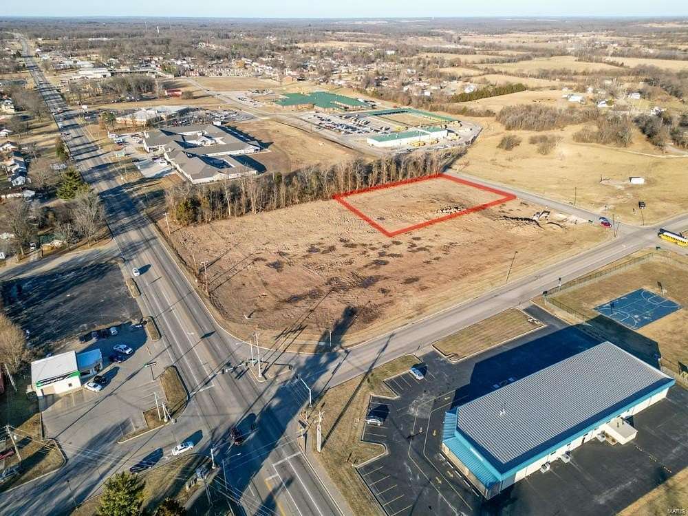 1.25 Acres of Mixed-Use Land for Sale in Lebanon, Missouri