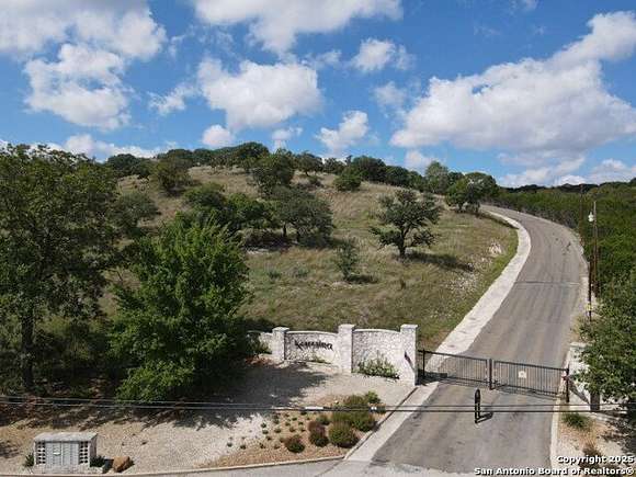 13 Acres of Land for Sale in Kerrville, Texas