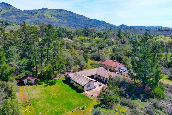 10 Acres of Land with Home for Sale in Napa, California