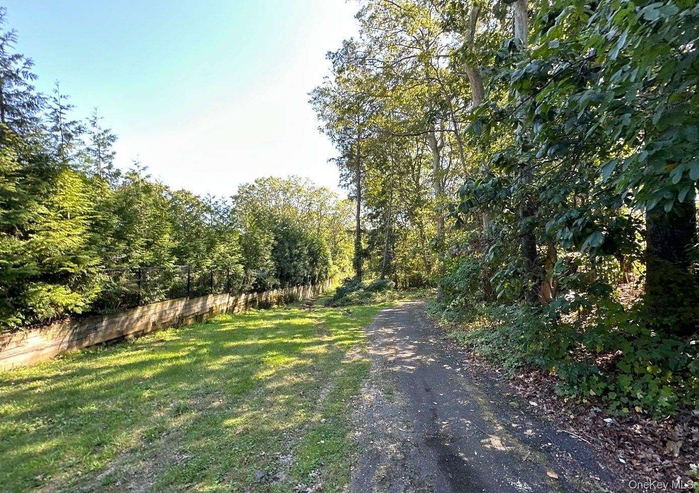 1.2 Acres of Land for Sale in Woodbury, New York
