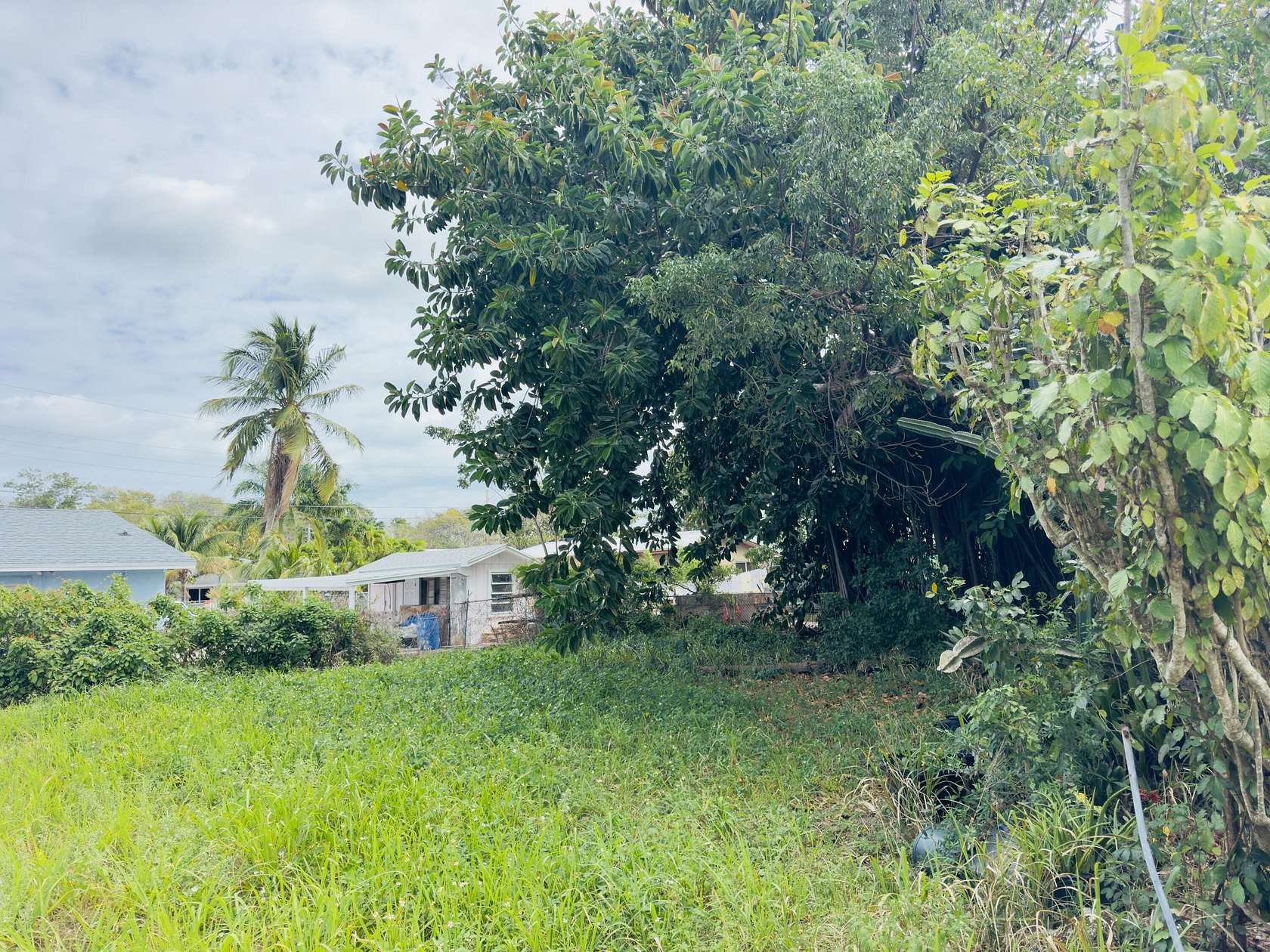 Residential Land for Sale in Key Largo, Florida