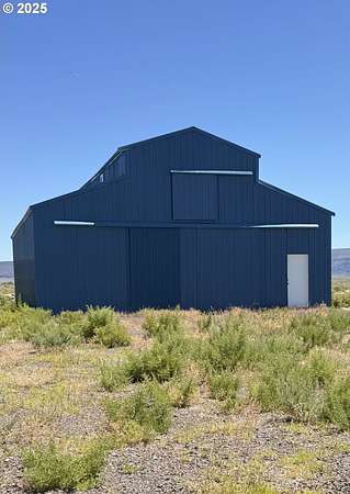 25.2 Acres of Recreational Land for Sale in Summer Lake, Oregon