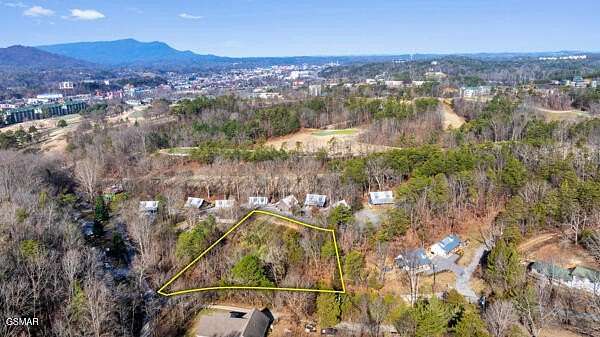 0.64 Acres of Mixed-Use Land for Sale in Pigeon Forge, Tennessee