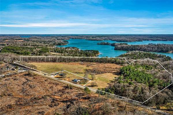 42 Acres of Mixed-Use Land for Sale in Fair Play, South Carolina