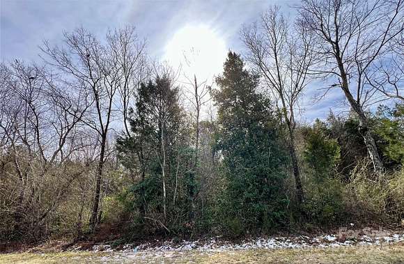 27 Acres of Recreational Land for Sale in Harmony, North Carolina