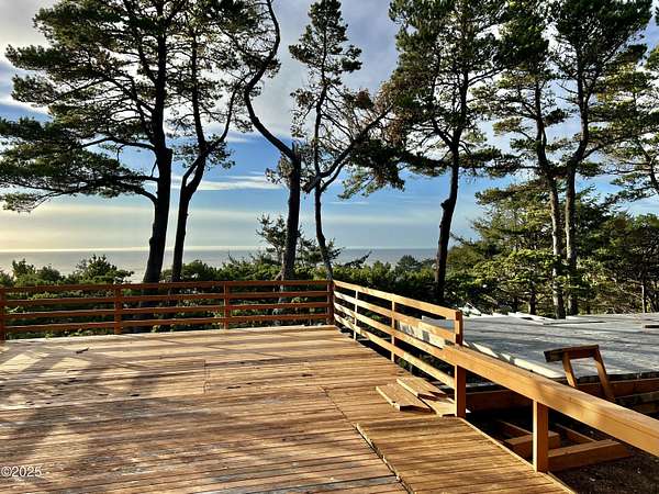 0.24 Acres of Residential Land for Sale in Waldport, Oregon