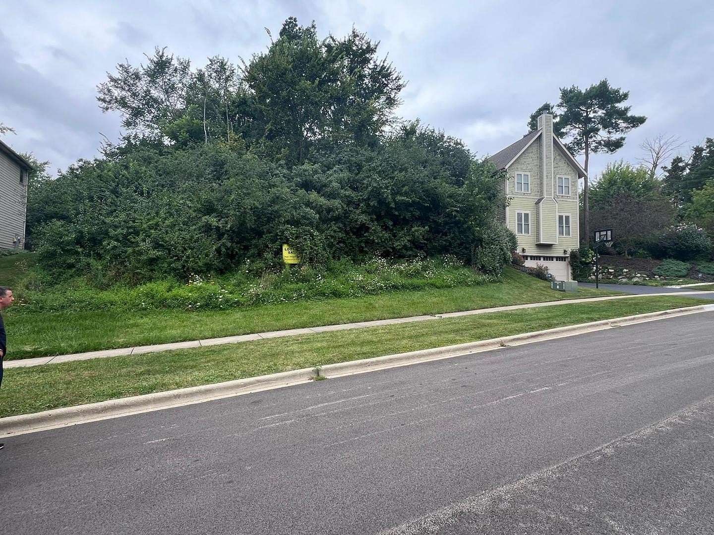 0.28 Acres of Residential Land for Sale in Antioch, Illinois