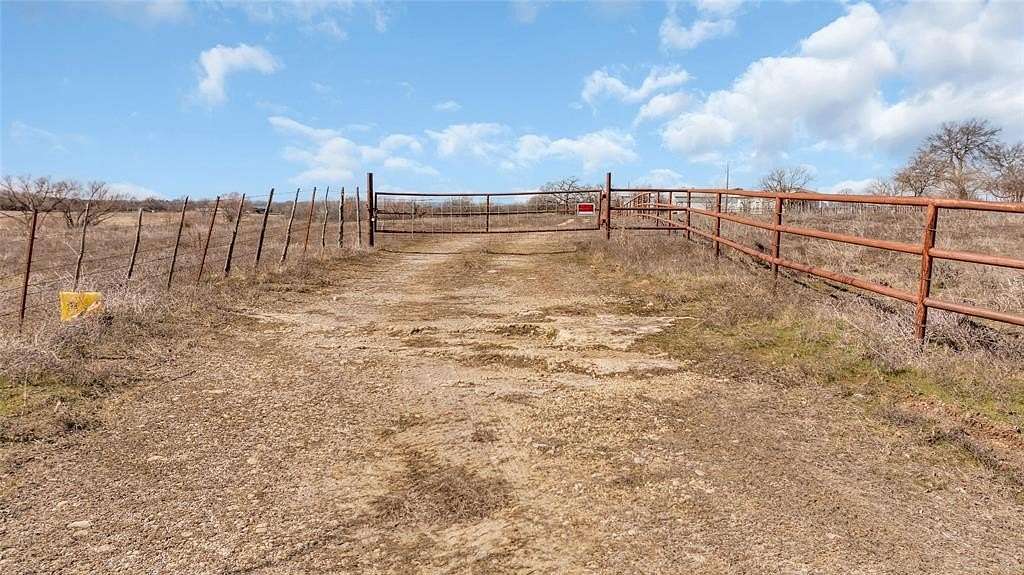 5 Acres of Residential Land for Sale in Sulphur, Oklahoma