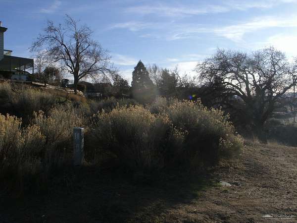 0.18 Acres of Residential Land for Sale in Tehachapi, California