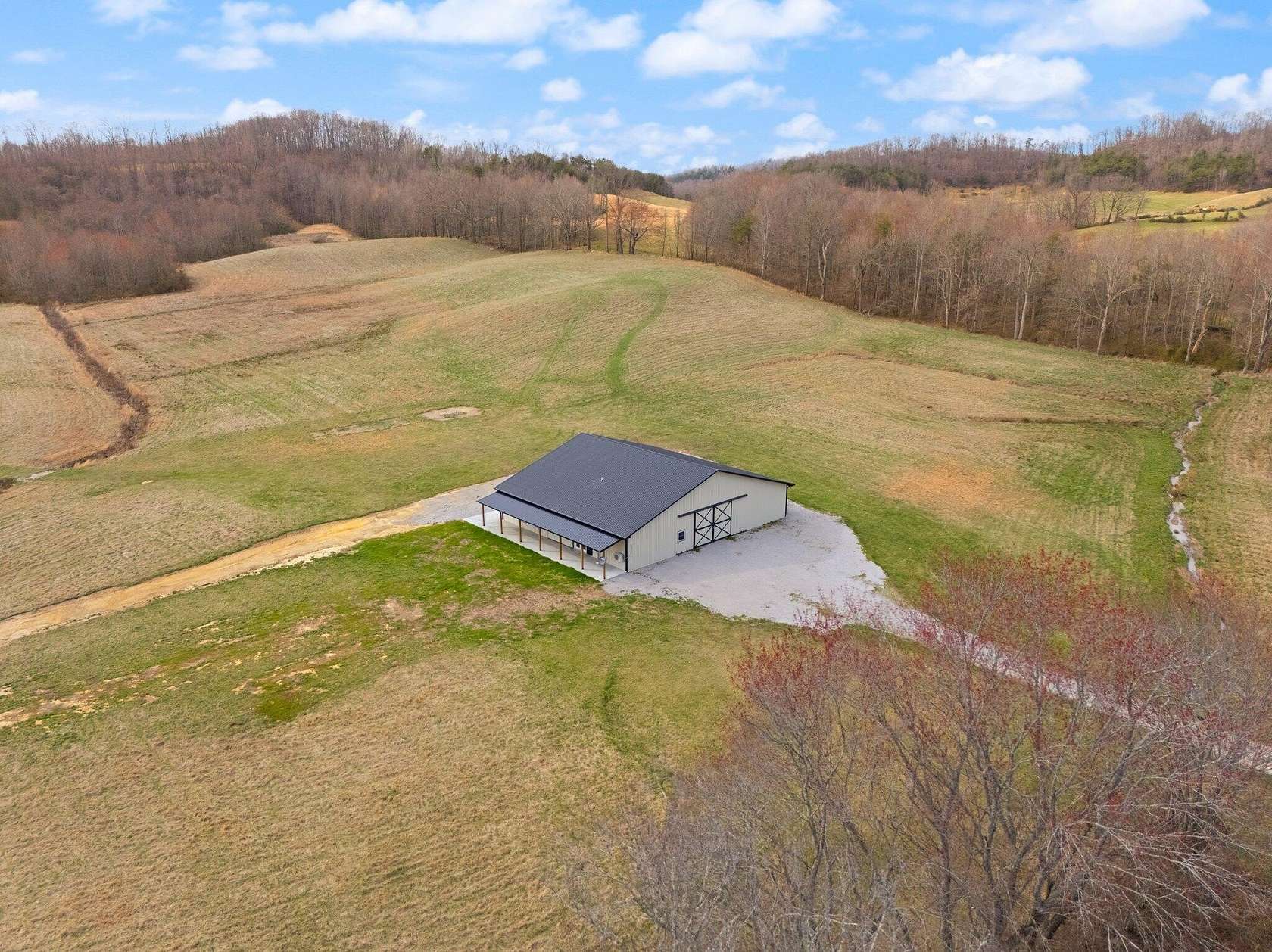 20 Acres of Agricultural Land with Home for Sale in London, Kentucky