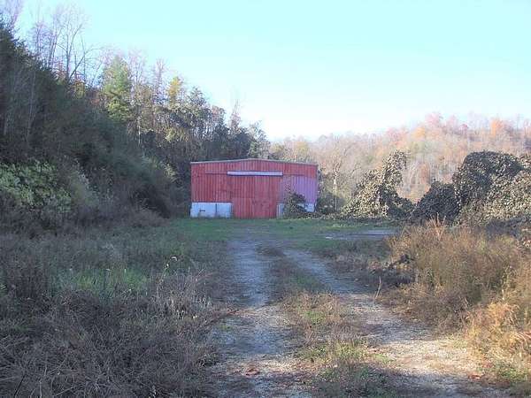 16 Acres of Mixed-Use Land for Sale in Nippa, Kentucky