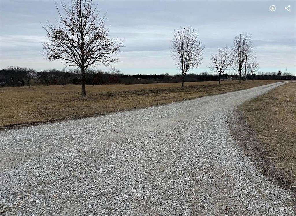 10 Acres of Land for Sale in Hartsburg, Missouri