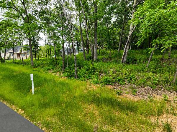 1.24 Acres of Residential Land for Sale in Hastings, Minnesota