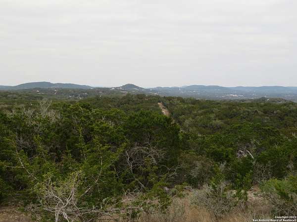 0.95 Acres of Residential Land for Sale in Lakehills, Texas