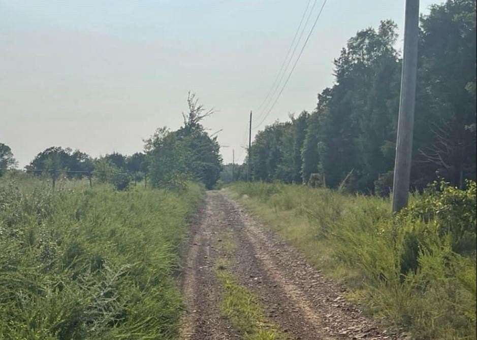 9 Acres of Residential Land for Sale in Prairie Grove, Arkansas