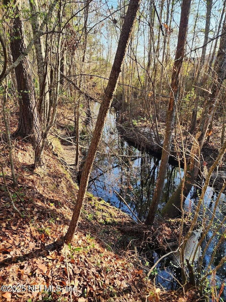 3.79 Acres of Mixed-Use Land for Sale in Callahan, Florida