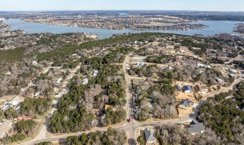 0.35 Acres of Land for Sale in Granbury, Texas