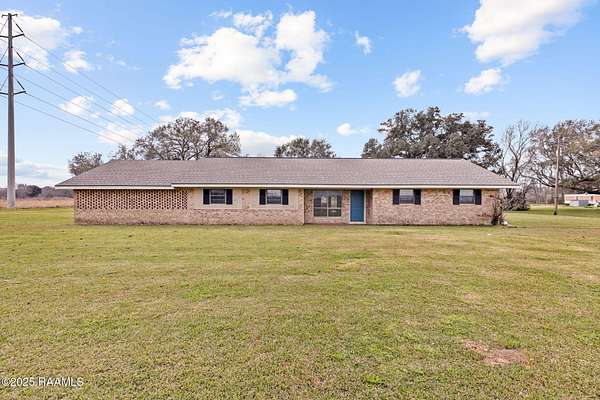 6.2 Acres of Residential Land with Home for Sale in Maurice, Louisiana