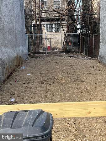 0.02 Acres of Land for Sale in Philadelphia, Pennsylvania