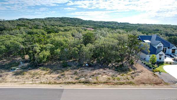 1 Acre of Residential Land for Sale in Bulverde, Texas