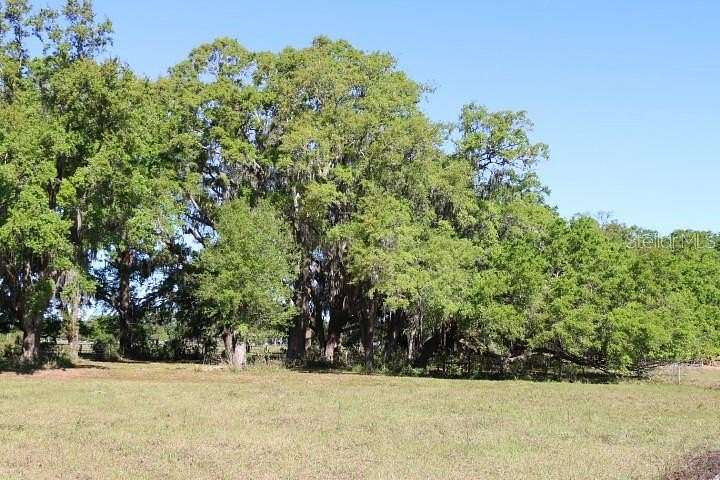 5 Acres of Commercial Land for Sale in Bushnell, Florida