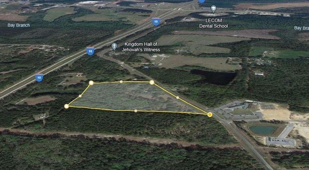 15 Acres of Commercial Land for Sale in DeFuniak Springs, Florida