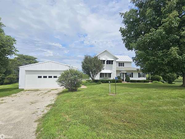 2.5 Acres of Residential Land with Home for Sale in Mount Pleasant, Iowa