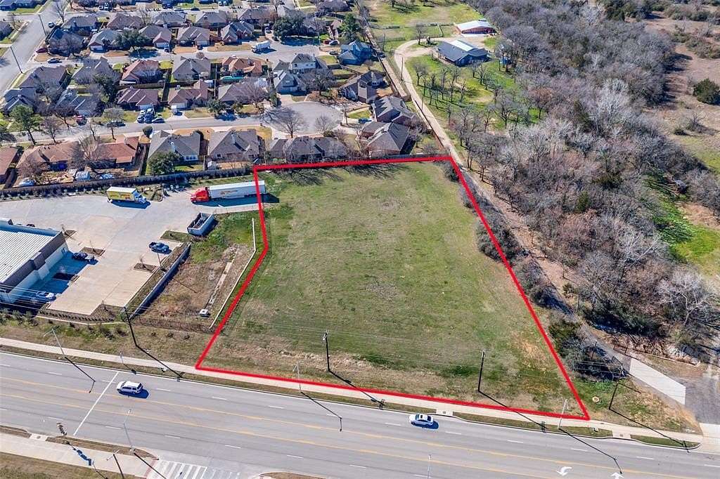 1.7 Acres of Land for Sale in Denton, Texas