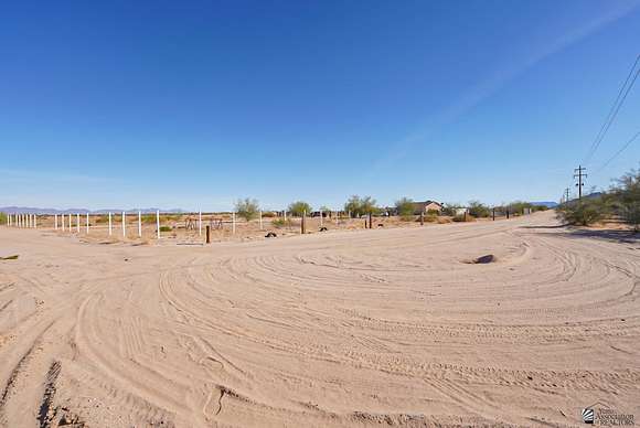 1.12 Acres of Residential Land for Sale in Wellton, Arizona