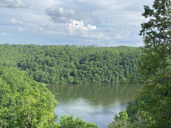 2.52 Acres of Residential Land for Sale in Baxter, Tennessee