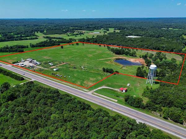 34.8 Acres of Agricultural Land with Home for Sale in Black Rock, Arkansas