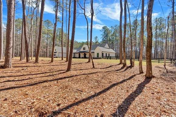 8.13 Acres of Residential Land with Home for Sale in Rome, Georgia