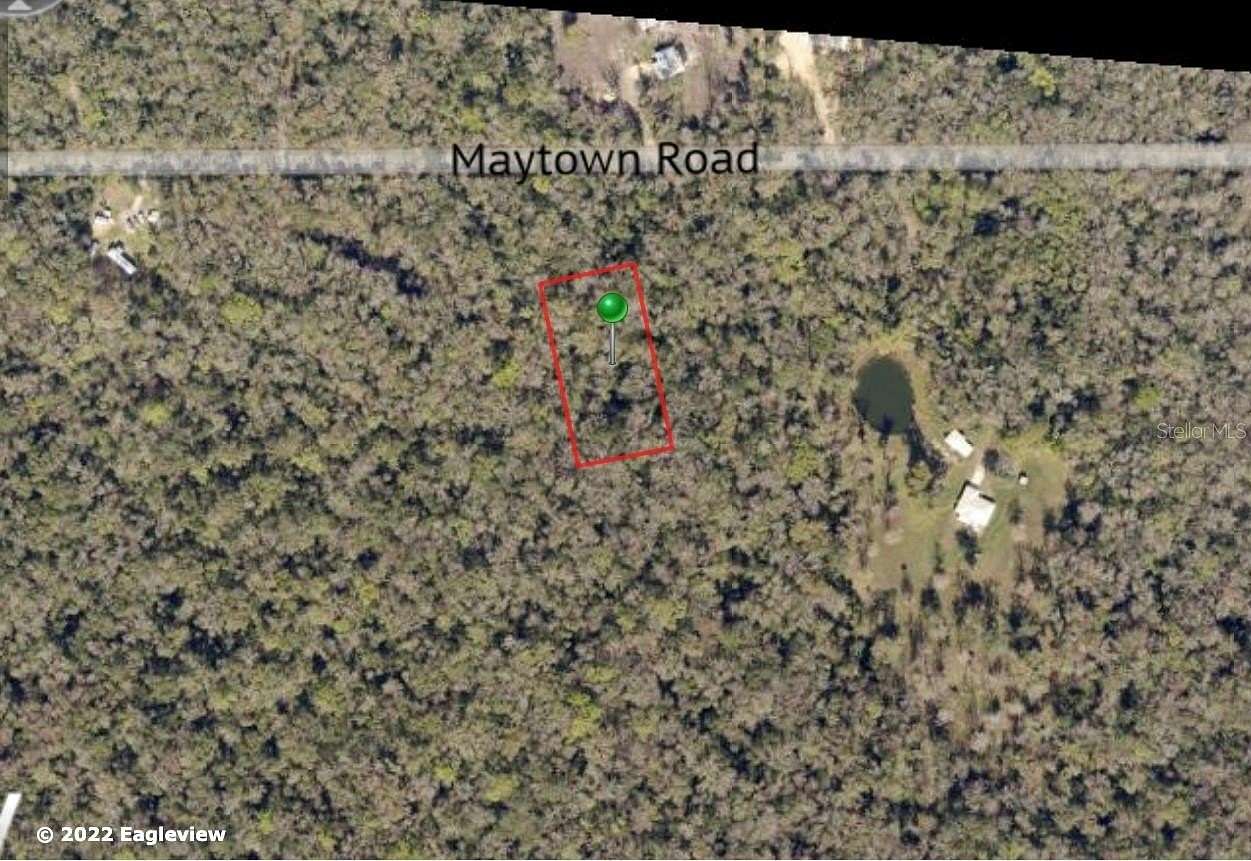 1.25 Acres of Land for Sale in Oak Hill, Florida