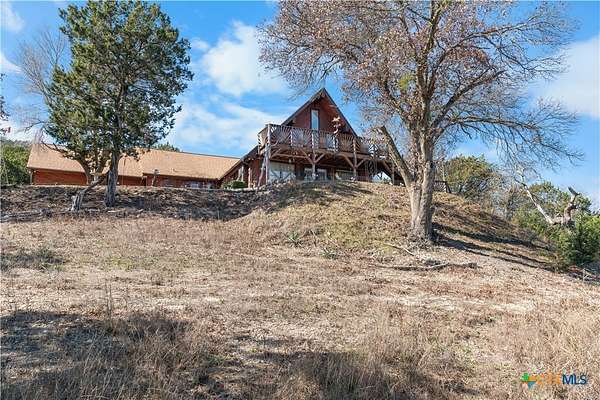 7.55 Acres of Residential Land with Home for Sale in Copperas Cove, Texas