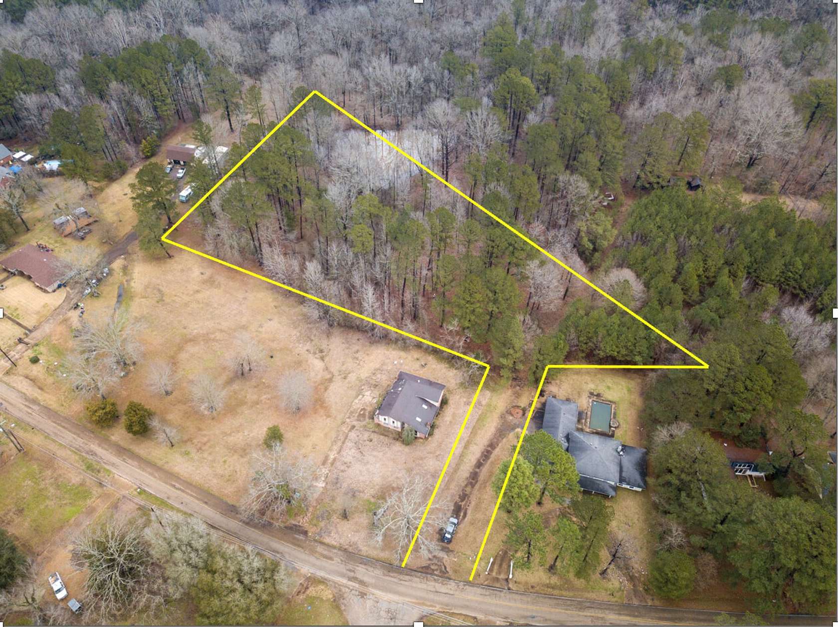 3.23 Acres of Land for Sale in Byram, Mississippi