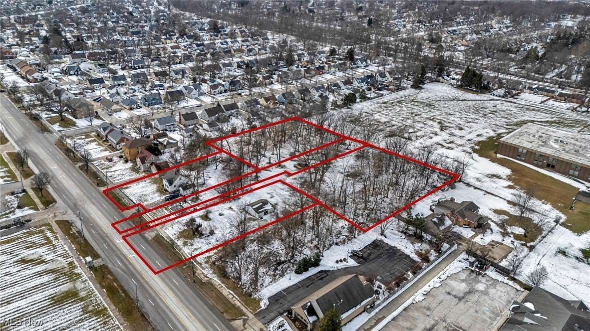 3 Acres of Commercial Land for Sale in Middleburg Heights, Ohio