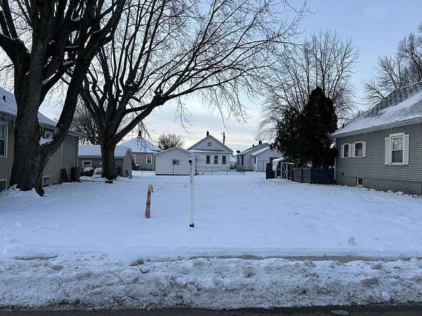 Residential Land for Sale in Peru, Illinois