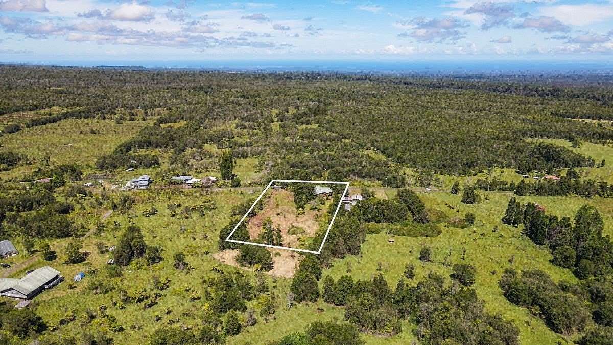 2 Acres of Residential Land with Home for Sale in Volcano, Hawaii