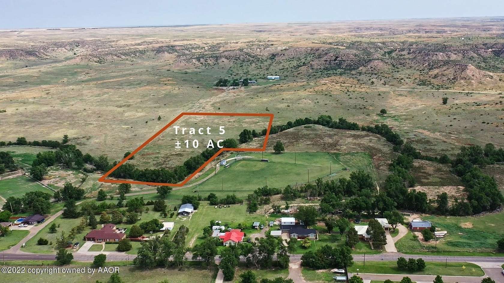 10 Acres of Residential Land for Sale in Miami, Texas