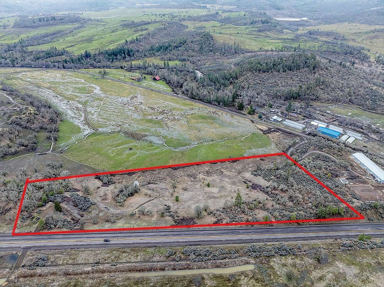 13.4 Acres of Agricultural Land for Sale in Eagle Point, Oregon
