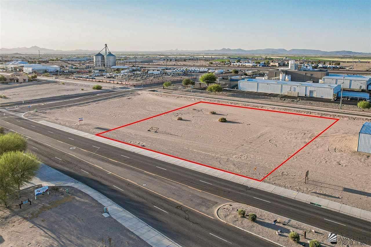 1 Acre of Commercial Land for Sale in Yuma, Arizona