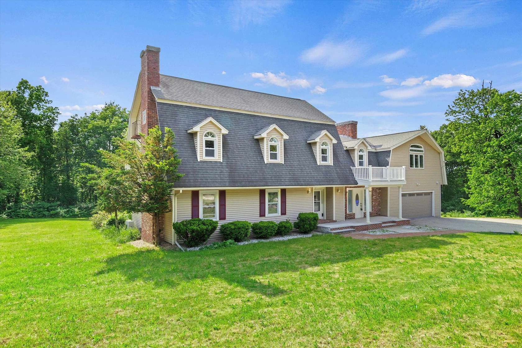 3.5 Acres of Residential Land with Home for Sale in Hudson, New Hampshire